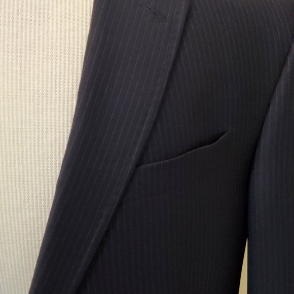Ted Baker London Endurance Navy Blue Pinstripe Suit 40R/33R - Picture 2 of 7